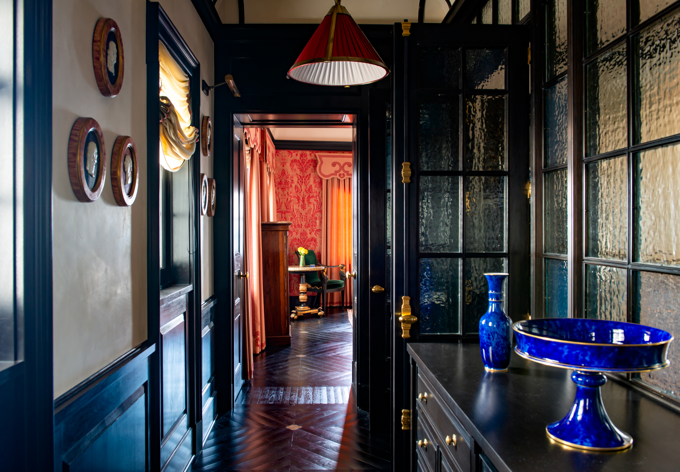 Gold Coast Historic Mansion - Andrew Miller 