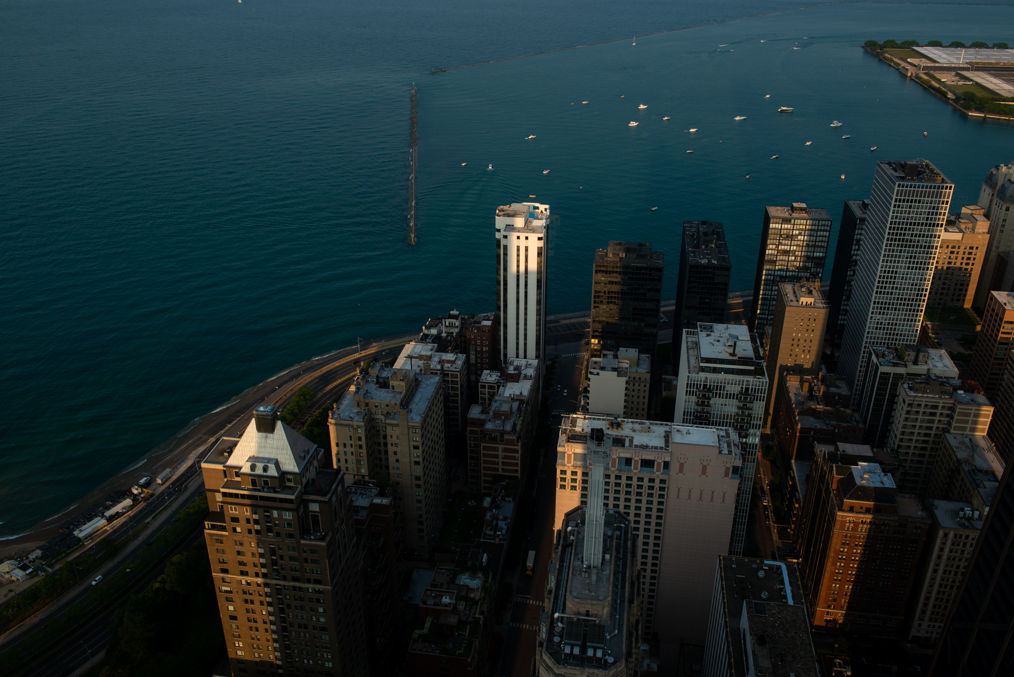 Chicago with Love - Andrew Miller 